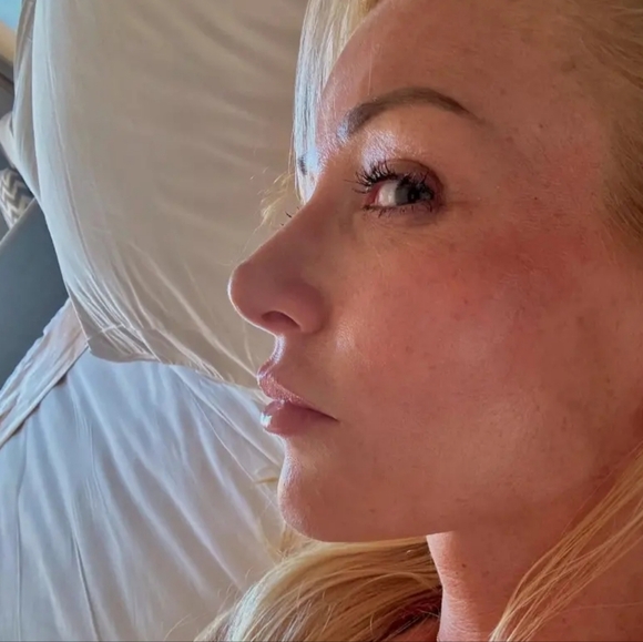 Meet your Posher, Cassie - Picture 1 of 16